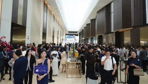 Với những chính sách hấp dẫn, ưu tiên hỗ trợ khách hàng, các sự kiện do C-Holdings tổ chức luôn nhận được sự quan tâm rất lớn.